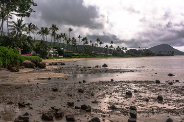 The coast along Kawaikui Beach Park, Oahu, Hawaii