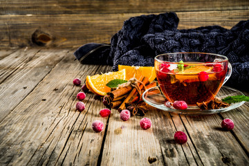 Cranberry spicy tea