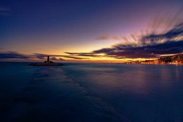 atardecer faro