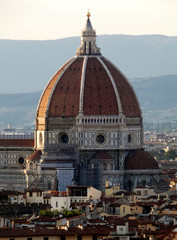 Fototapeta premium Cúpula de la catedral de Santa Maria del Fiore, o catedral de Santa María de la Flor,en Forencia,obra de Filippo Brunelleschi.