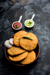 Shegaon or Rajasthani Kachori served with green Chutney and tomato ketchup