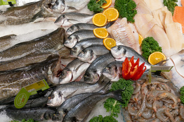 Fresh fish on the ice for sale