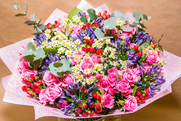  РУССКИЙ яркий букет цветов 18 / 10000 АНГЛИЙСКИЙ Перевести вGoogleBing bright bouquet of flowers