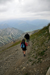 Fototapeta na wymiar wanderer auf dem nebelhorn