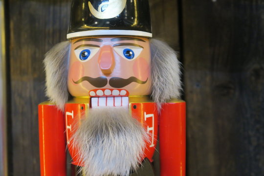 nu&szlig;knacker nussknacker nusknacker weihnachtlich handwerk geschnitzt