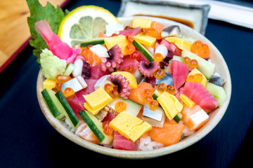Japanese mix sashimi salad with rice.