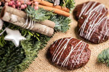 Lebkuchen mit Adventskranz