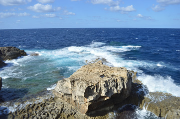 sea and rocks