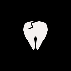 tooth broke vector icon. flat tooth broke design. tooth broke illustration for graphic
