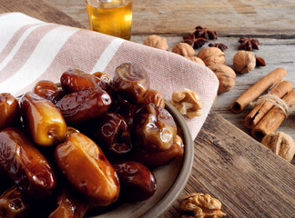 dry dates in a plate 