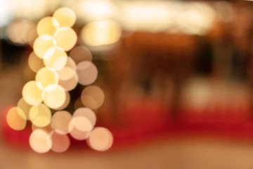 Fototapeta premium Streszczenie niewyraźne koło kolorowe światła bokeh z miejsca kopiowania w dzień noc dla wzoru i tła.