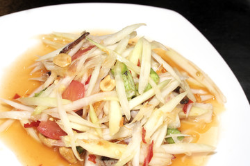 Green papaya salad