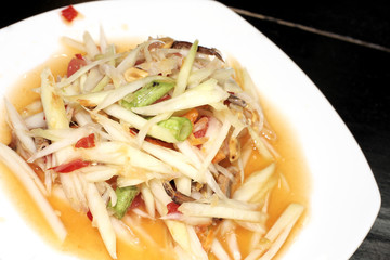 Green papaya salad