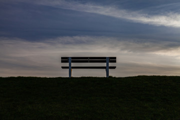 Leere Band in der Abendsonne