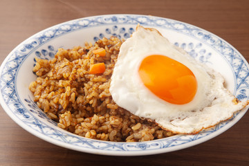 ドライカレー