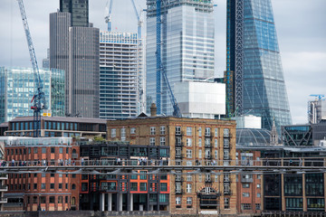 Fototapeta premium Millenium Bridge in London