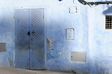 Türen, blaue Häuser, Medina von Chefchaouen, Chaouen, Tanger-Tétouan, Marokko, Afrika
