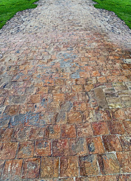 texture and surface on walkway