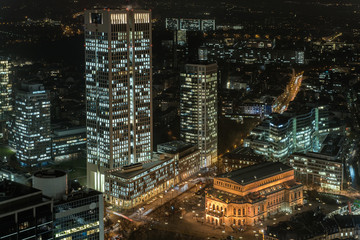 Blick &uuml;ber Frankfurt bei Nacht