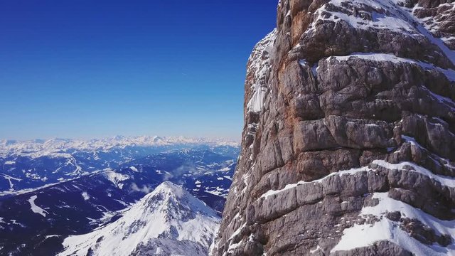 Dachstein Gletscher - Drohnenrundflug im Winter 4K