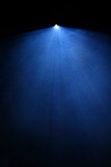 spot lumière spectacle musique lumineux faisceau bleu éclairer éclairage artiste musique mise en...