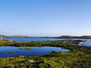 Fototapeta na wymiar Coast of the shetland islands late afternoon