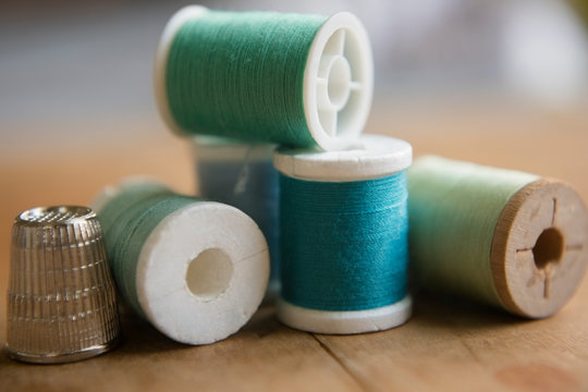 Thread and thimble