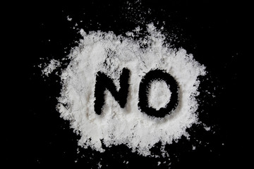 No salt on black background