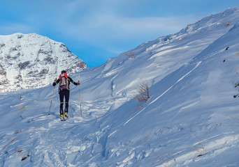 Fototapeta na wymiar Ski trekking in the alps