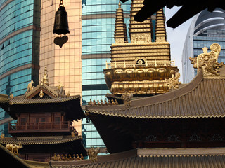 detail of a temple roof top decoration