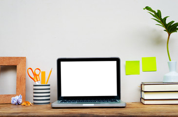 Fototapeta premium Blank mocup computer workspace office with clear background.