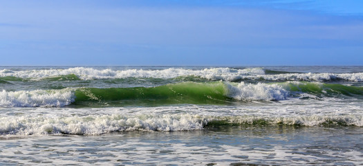 Green ocean waves