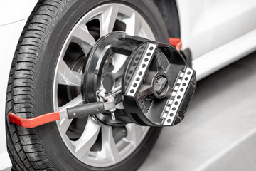 Professional tool for wheel alignment on the car disk during the work