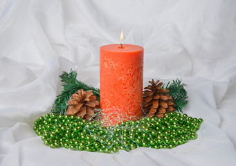 Горит свеча