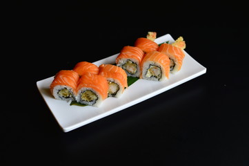 sushi, alimento, giapponese, riso, pesce, salmone, pasti, cena, maki, crostaceo, piatto, epicureo, salutare, giappone, crudo, cucina, freschi, sashimi, alga, isolata, wasabi, pranzare, dieta