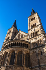 Fototapeta na wymiar Das Münster von Bonn