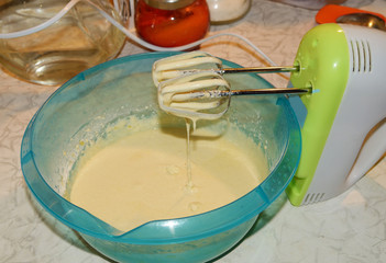 The dough for the pie with apples.