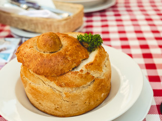 Obraz na płótnie Canvas Soup in bread bowl