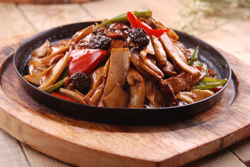 Teppanyaki wild fungus