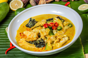 Vietnamese fish fillet curry