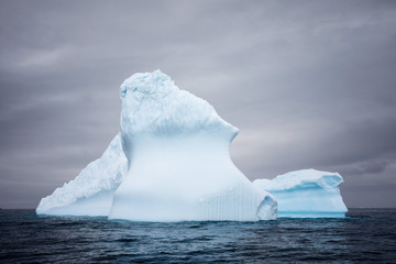 Floating icebergs