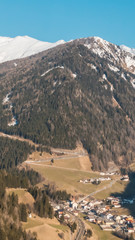 Smartphone HD Wallpaper of beautiful alpine view near the Brenner