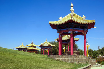 Obraz premium Pagoda, Golden abode of Buddha Shakyamuni, Buddhist temple in Elista.