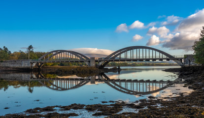 Obraz premium Suspension Bridge in charming small town of Kenmare (the little nest), on the ring of kerry and the ring of Beara, in the south of County Kerry, Ireland.