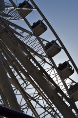 Ferris wheel in clear sky