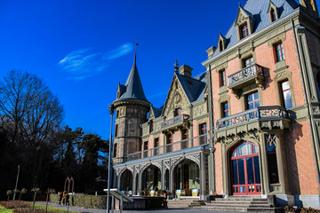 Schadau Castle, built in 1846 - 1854, on the shore of Lake Thun in Switzerland, features romantic and neo-Gothic stylistic elements and is surrounded by a large English garden