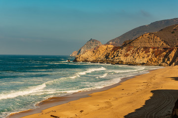 Fototapeta na wymiar San Francisco Ca. coastline and beach rock cliffs off Highway 1