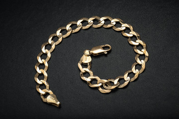 Men's gold link bracelet