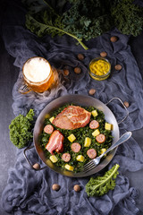 delicious kale Pan with pinkel and kassler