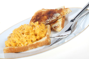 Scrambled egg plate, slanted